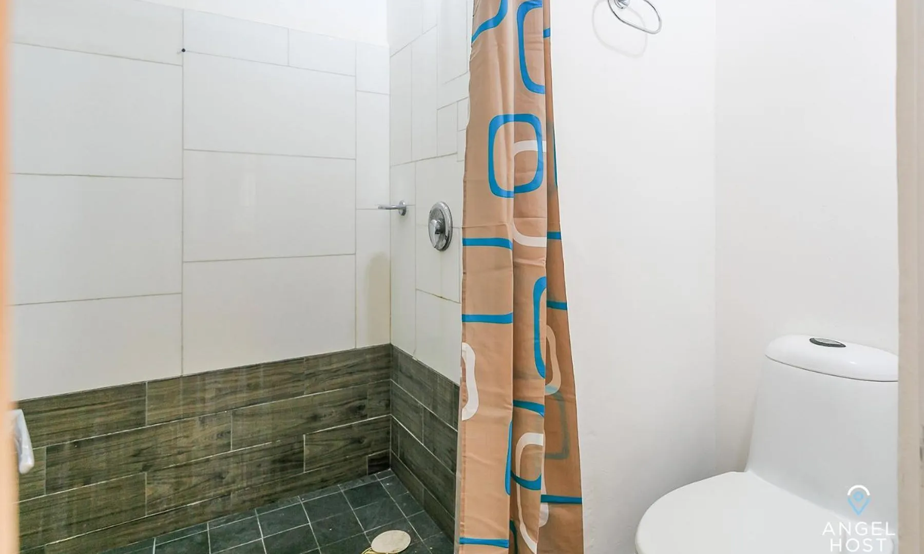Amazing Location Steps To Beach & Nightlife Playa del Carmen Apartment