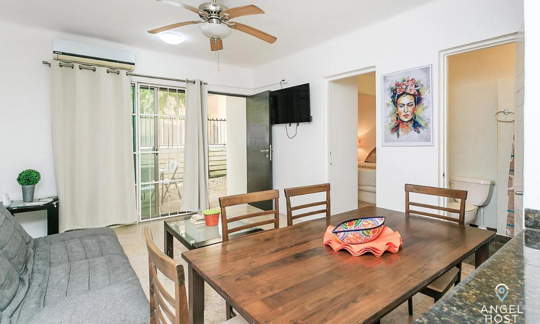 Amazing Location Steps To Beach & Nightlife Playa del Carmen